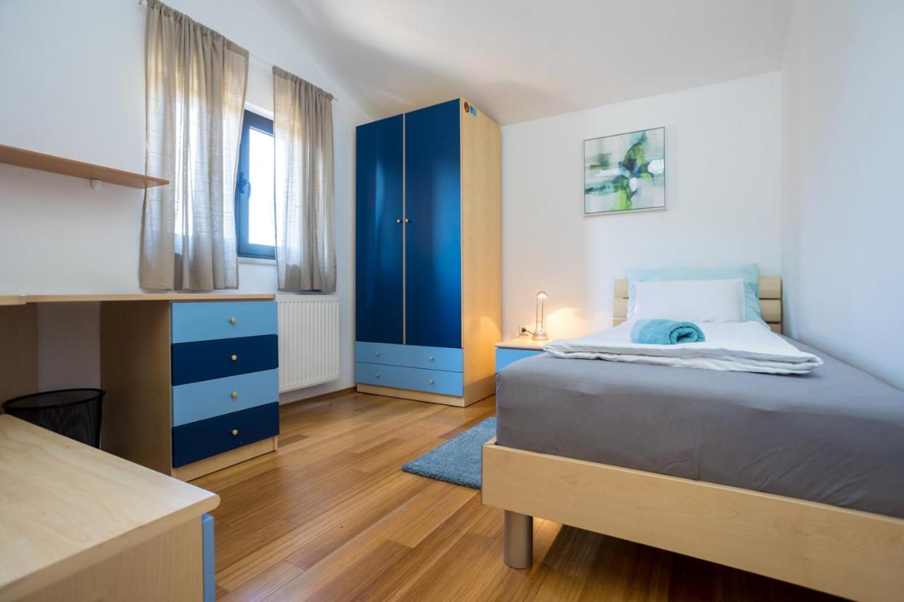 Apartmani Beba Omišalj Exterior foto