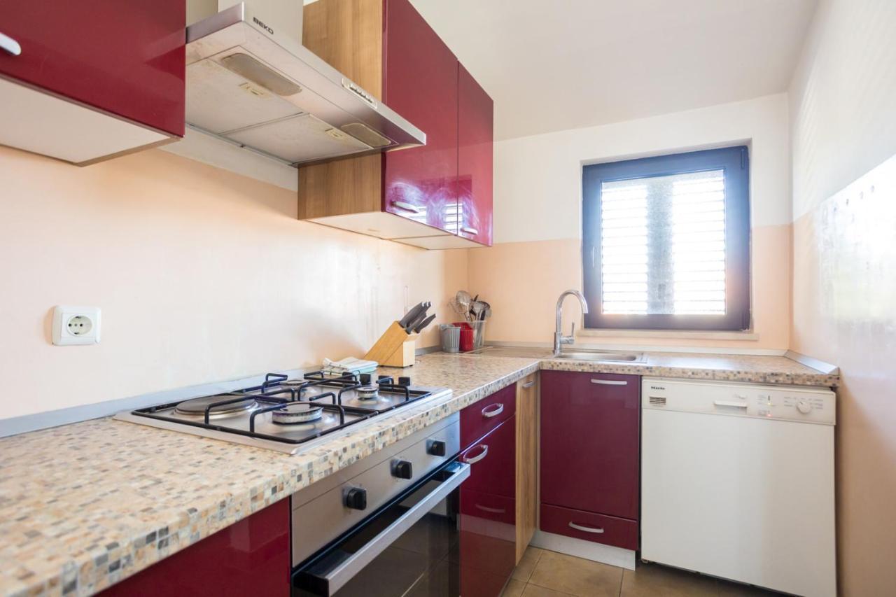 Apartmani Beba Omišalj Exterior foto